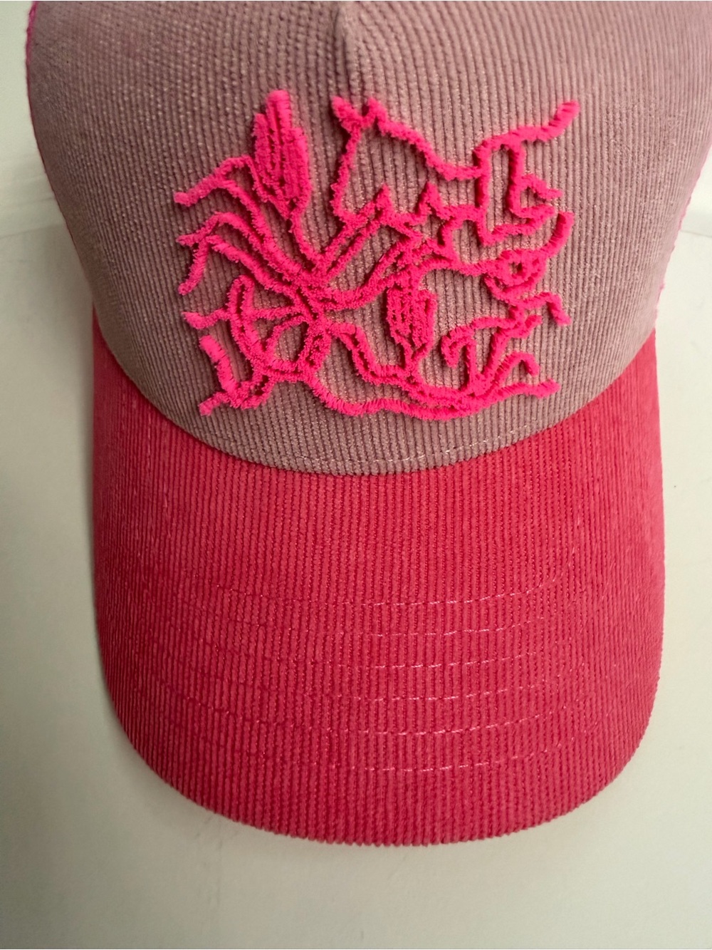 Pink wavy western cap pop Two-Tone Trucker Hat with western Embroidered Logo - Picture 2 of 4